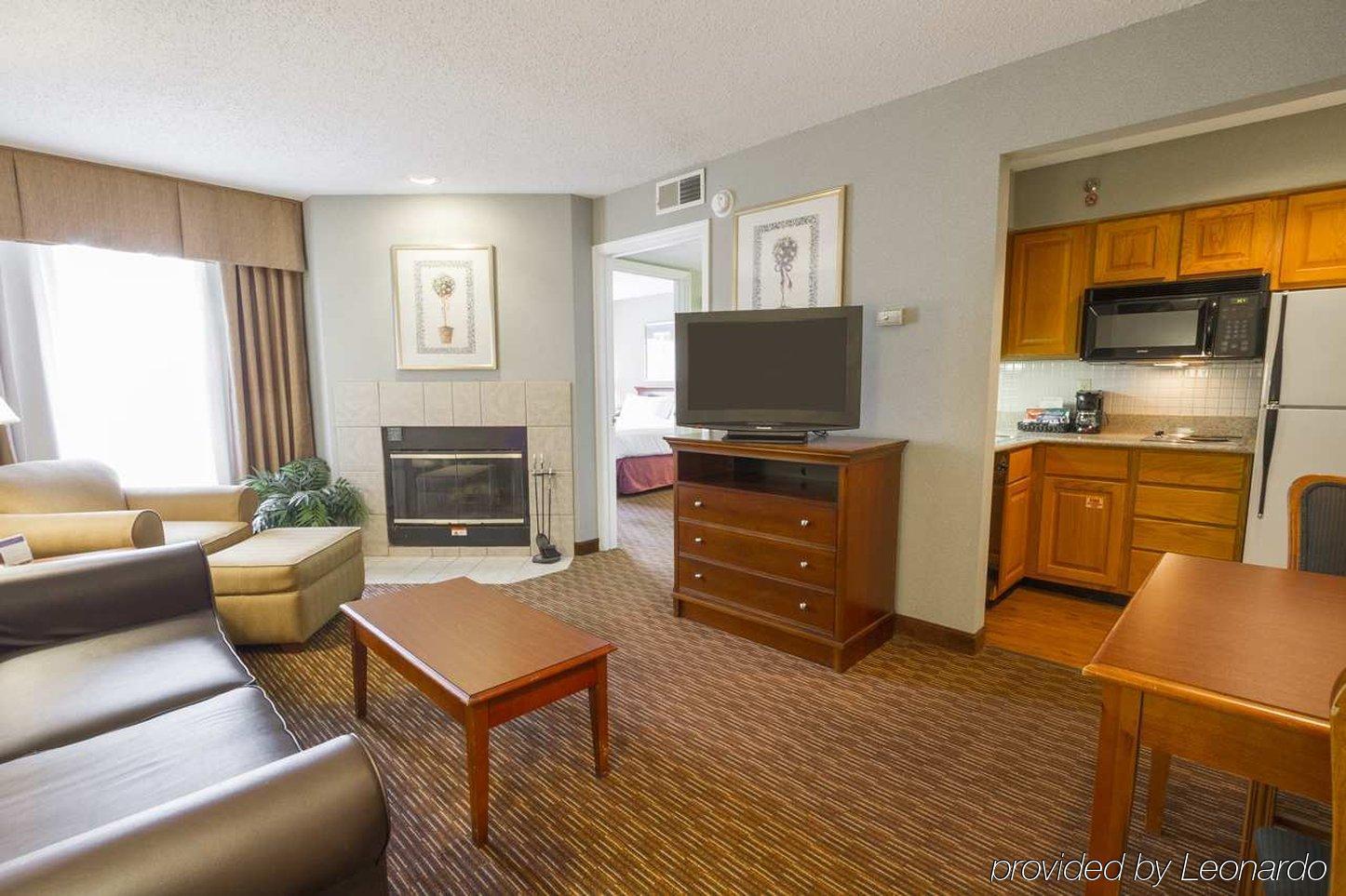 Sonesta Es Suites Cincinnati - Sharonville East מראה חיצוני תמונה